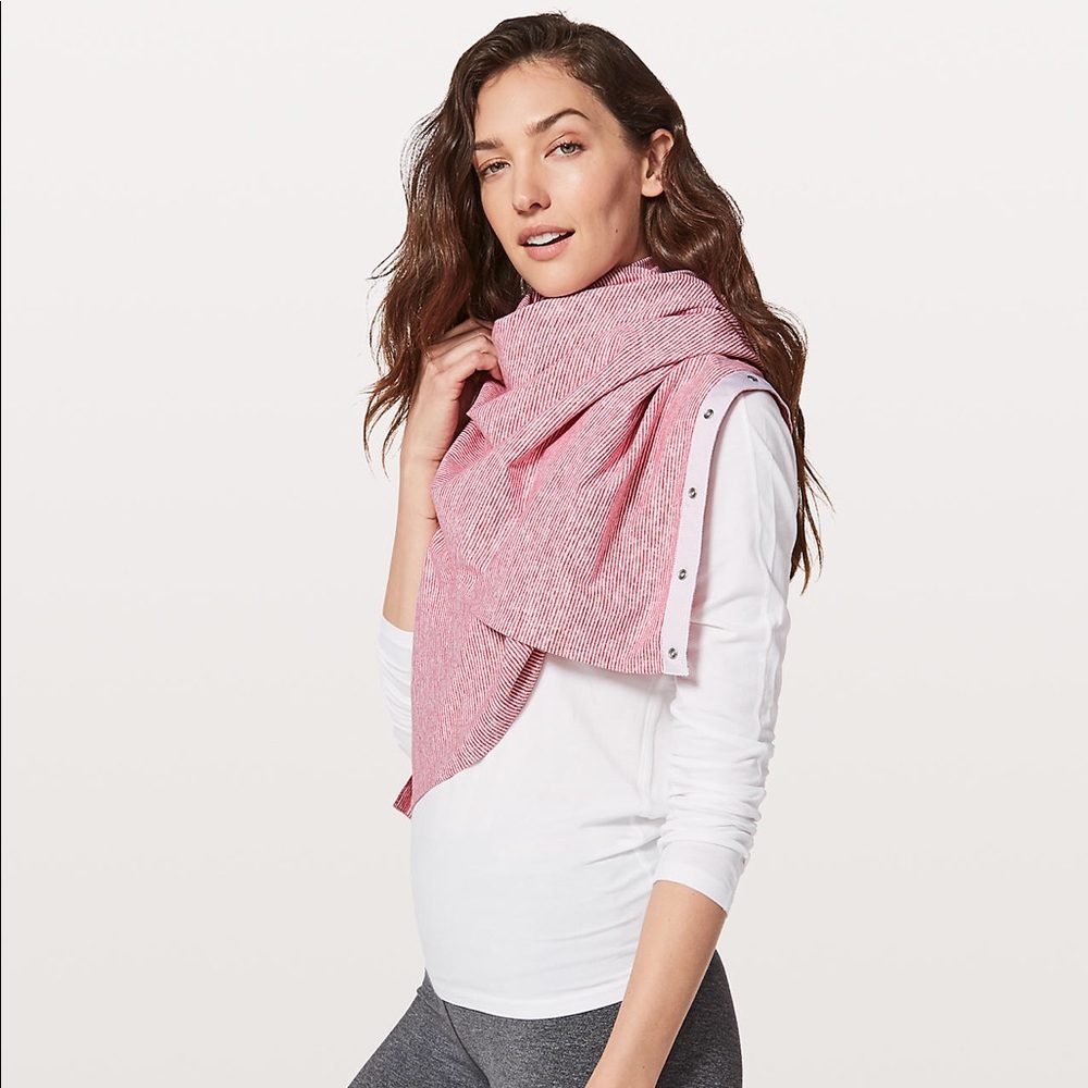NWT - lululemon VINYASA SCARF *RULU